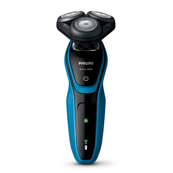 
                                        飞利浦（PHILIPS） 电动剃须刀刮胡刀男士胡须刀txd三刀头须刀全身水洗电须刀 S5077/03                