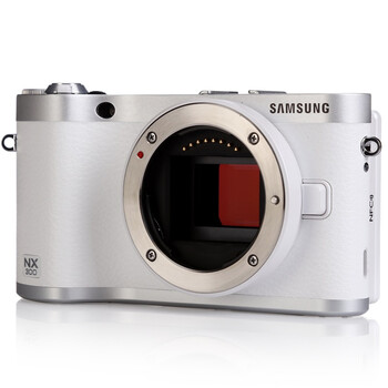 三星（SAMSUNG) NX300 微型单电套机（18-55mm镜头）白色 2160万像素 WIFI传输 1/6000秒快门 内附16G卡