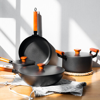 日式木柄铸铁锅炒锅煎锅汤锅平底锅奶锅炖锅锅具厨房组合 奶锅