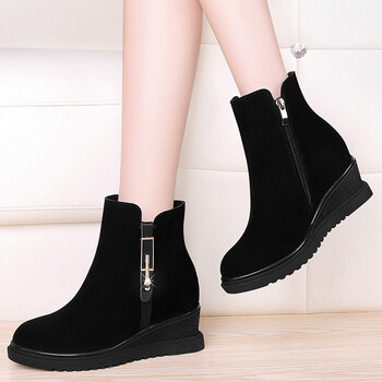 女鞋冬靴子短靴女单靴冬鞋马丁靴 新款冬季百搭妈妈棉鞋保暖防滑冬款