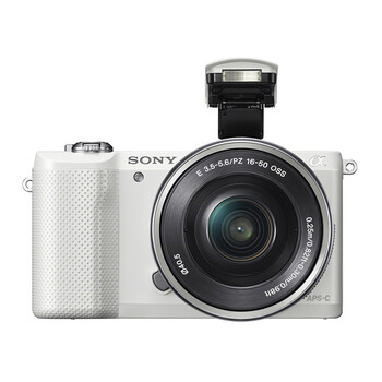 索尼（SONY）ILCE-5000Y APS-C双镜头超长焦段微单套机 白色（2010万有效像素 16-50/55-210 a5000/α5000）