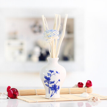 
                                        无火藤条挥发香薰精油套装花瓶装饰摆件 青花瓷陶瓷蓝边菊花                
