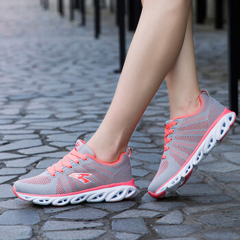 高路捷女鞋 新款运动鞋女休闲鞋透气跑步鞋 浅灰桔 39码