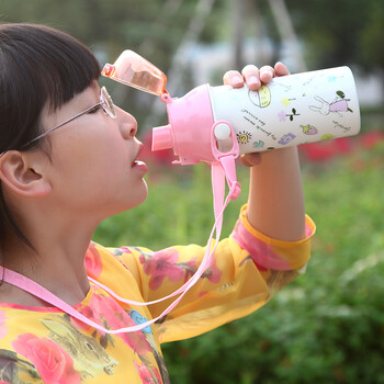 
                                        FaSoLa儿童水杯 随手杯 学生便携水壶450ml 粉色卡通印花450ml                