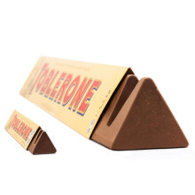 TOBLERONE 瑞士三角  巨型牛奶巧克力 含蜂蜜及巴旦木糖 4500g +凑单品