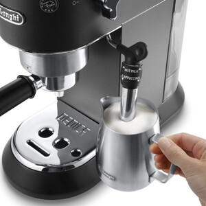 Delonghi 德龙DeLonghi 半自动咖啡机家用意式/美式 浓缩咖啡现磨泵压式打奶泡 EC685.BK