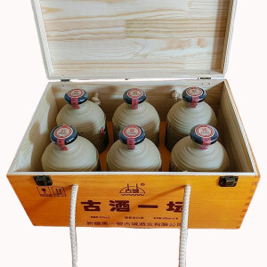 新疆第一窖 古城白酒 新疆纯粮食白酒 整箱装 清香型高度白酒 46°清香型