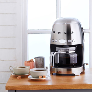 SMEG 进口斯麦格复古美式滴漏式全自动咖啡机DCF02家用办公室大容量咖啡壶泡茶可预约定时自动保温