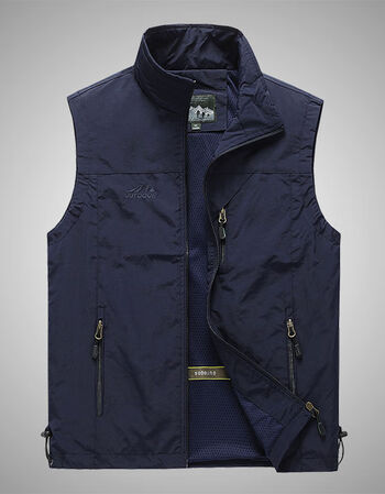 马甲背心男冬季新款春秋新款马甲男土户外中青年摄影钓鱼坎肩背心马夹