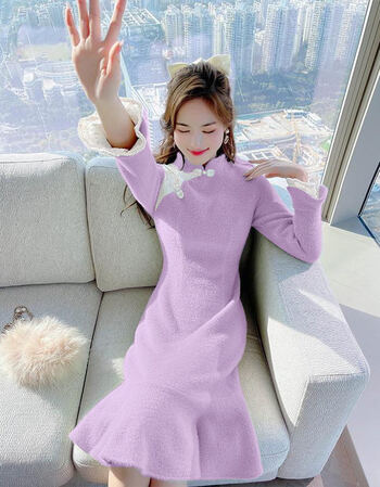 绿色气质修身旗袍改良拼接蕾丝连衣裙女2021年秋冬新款打底字裙紫色s