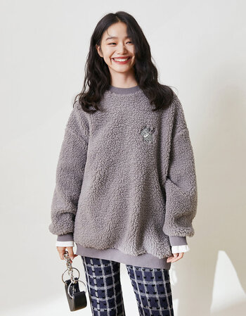 onemore2021秋冬新款颗粒绒卫衣女圆领加绒卫衣女冬灰色16588am