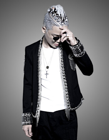 光迅酒吧夜场男装男模衣服夜店男帅气韩版发型师小西装潮修身外套嘻哈