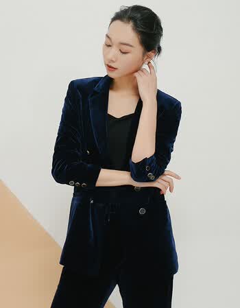 女装 连衣裙 怡品堂 金丝绒休闲西装套装女时尚春秋季修身大码职业