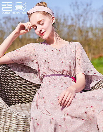 1元  折扣: 购物:  直达链接 品牌:  香影 来自:京东-香影女装旗舰店