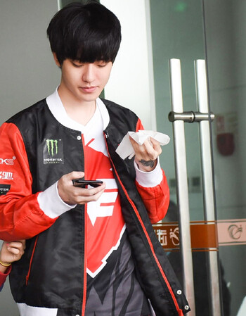 lpl总决赛s7新队服 rng we新队服长袖衣服外套 队服战队队服 we l