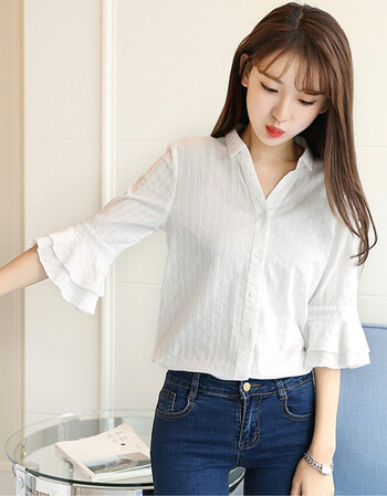 2018春夏装新款七分喇叭袖白色衬衫女韩版宽松拼接小清新v领上衣v2