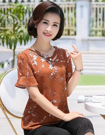 中老年妈妈夏装套装短袖t恤上衣气质中年女40-50岁时尚雪纺小衫女