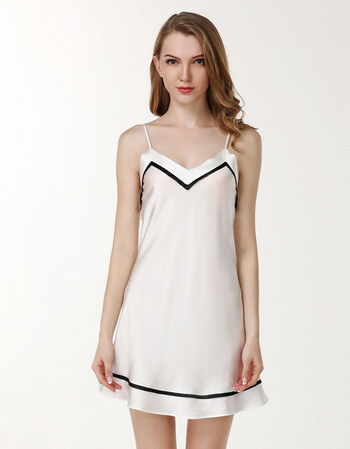 19姆米性感真丝吊带睡裙女修身露背中短裙丝绸睡衣家居服 d2117 白色