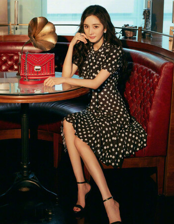 杨幂明星同款黑色波点雪纺连衣裙女夏裙子正式场合气质女神范衣服