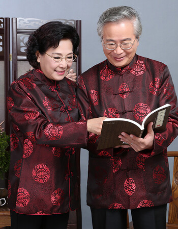 婚宴礼服情侣装中老年休闲演出服潮立领绣花男女装唐装 富贵紫加棉