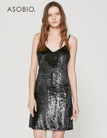 asobio女装 时尚亮绒吊带连衣裙 黑色999 165/88a/m