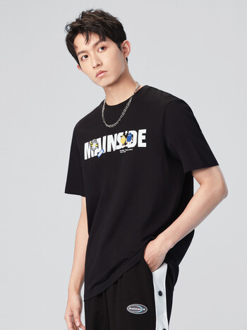 km男装2022春夏季新款潮牌纯棉t恤男高街字母印花圆领短袖t恤上衣黑色