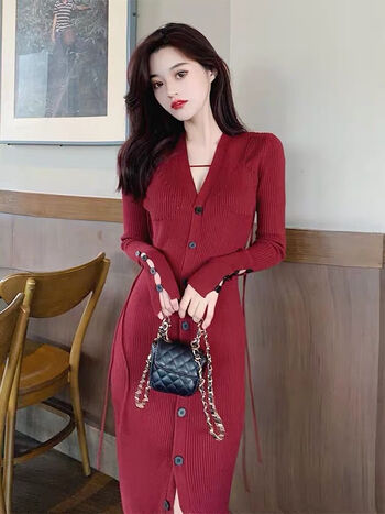 摩舍时尚名媛针织连衣裙子女秋冬新款收腰显瘦修身气质过膝毛衣裙黑色