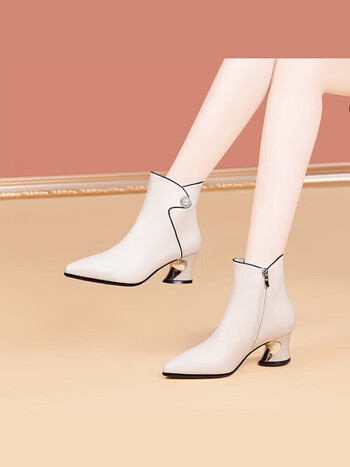 shihokoo真皮粗跟短靴女春秋单靴尖头百搭软皮牛皮女靴加绒皮靴米白色