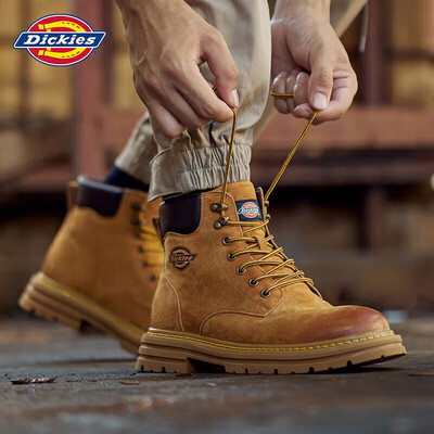 马丁靴和大黄靴尺码（Dickies35码土黄马丁靴男男士马丁靴好不好）