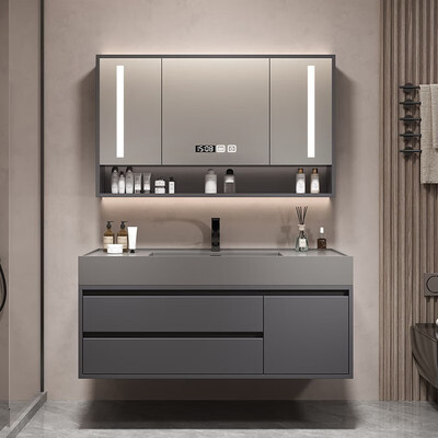 智能浴室柜好不好(万域智能浴室柜 80cm洗手盆质量烂不烂)