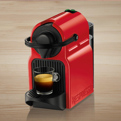 奈斯派索胶囊咖啡机和多趣酷思咖啡机（Nespresso奈斯派索Inissia C40红色咖啡机靠谱吗,揭秘内幕）-图片1