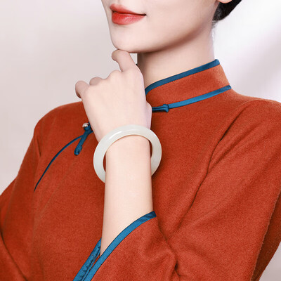 净心石和田玉手镯女款测评看真相(净心石和田玉手镯怎么样)-图片2