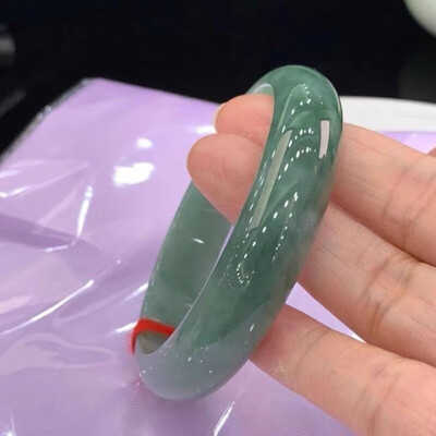 喜东祥冰糯种翡翠手镯女款带证书翡翠玉石到底如何,值得入手吗（喜东祥翡翠玉石怎么样）-图片1