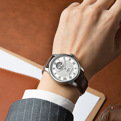 天梭t065407a怎么样（天梭T006.407.16.033.01瑞士手表是否值得入手）-图片4