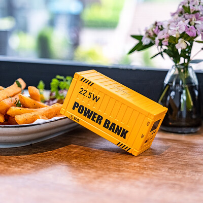 WIOPOW  沃品  创意集装箱移动小电站  PD31 10000mAh