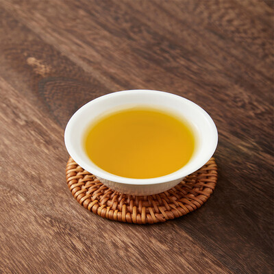 茉莉花茶和毛尖哪个好（茉莉花茶测评看真相）