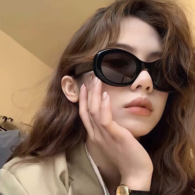 普通墨镜和偏光墨镜(四万公里 偏光复古椭圆墨镜复古墨镜是否值得入手)