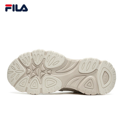 斐乐猫爪鞋第几代好看(FILA 斐乐猫爪鞋4代女款AW38.5女鞋怎么样)-图片1