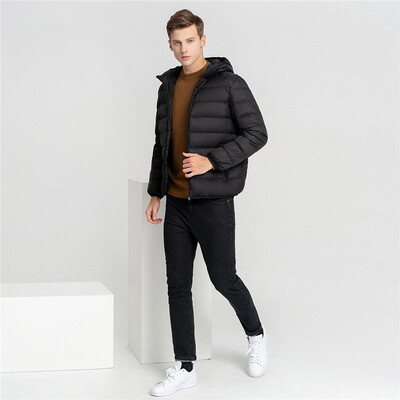 雪中飞 男士羽绒服 宝石黑 轻薄短款外套怎么样（雪中飞男士羽绒服怎么样）