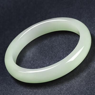 7000年和田玉手镯靠谱吗,揭秘内幕（7000年的和田玉怎么样）-图片3