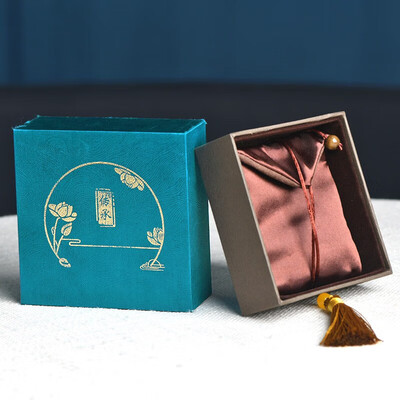 千载一玉QZC0356淡绿飘花翡翠手镯翡翠玉石评测说真相(千载一玉的玉怎么样)-图片1