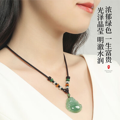 凤禧珠宝的翡翠怎么样（凤禧珠宝翡翠佛吊坠女款礼物翡翠玉石靠谱吗,揭秘内幕）
