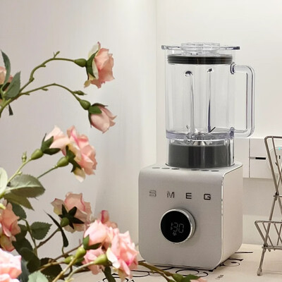 破壁机沙冰机有什么区别(SMEG BLC01破壁机家用料理机冰沙机测评看真相)-图片4