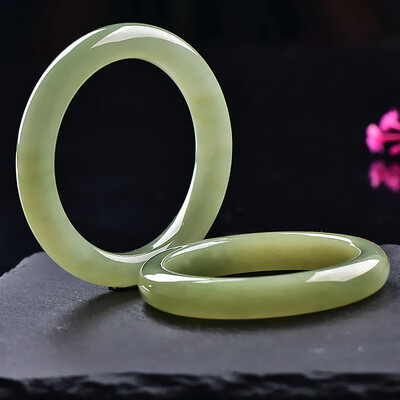 可玉可求和田玉手镯值得手入吗（可玉可求和田玉手镯质量如何）