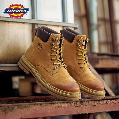 马丁靴和大黄靴尺码（Dickies35码土黄马丁靴男男靴测评看真相）-图片3
