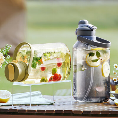 苏泊尔SUPOR 一盖双饮大容量塑料杯 KC25JM20 2.5L