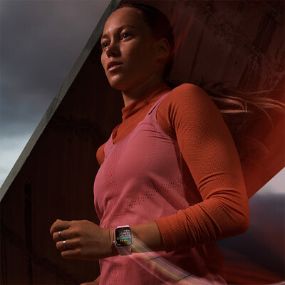 苹果手表星光色好看吗（Apple Watch Series 9 45mm星光色智能手表值得手入吗）