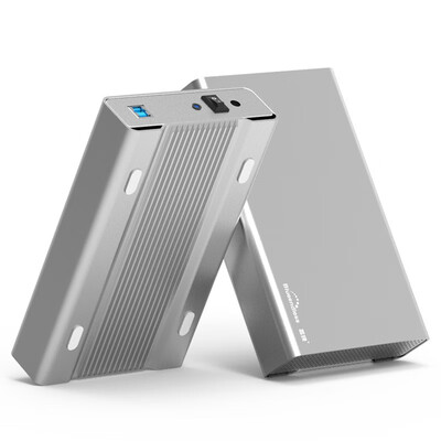 蓝硕 3TB 移动硬盘 USB3.0 银灰色质量烂不烂（蓝硕移动硬盘什么档次）