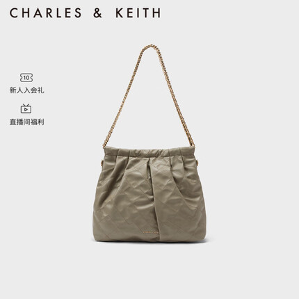 ck单肩包多少钱？ck包包是什么档次的品牌？