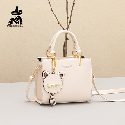 稻草人包包属于什么档次质量好吗？稻草人包包多少钱一个？